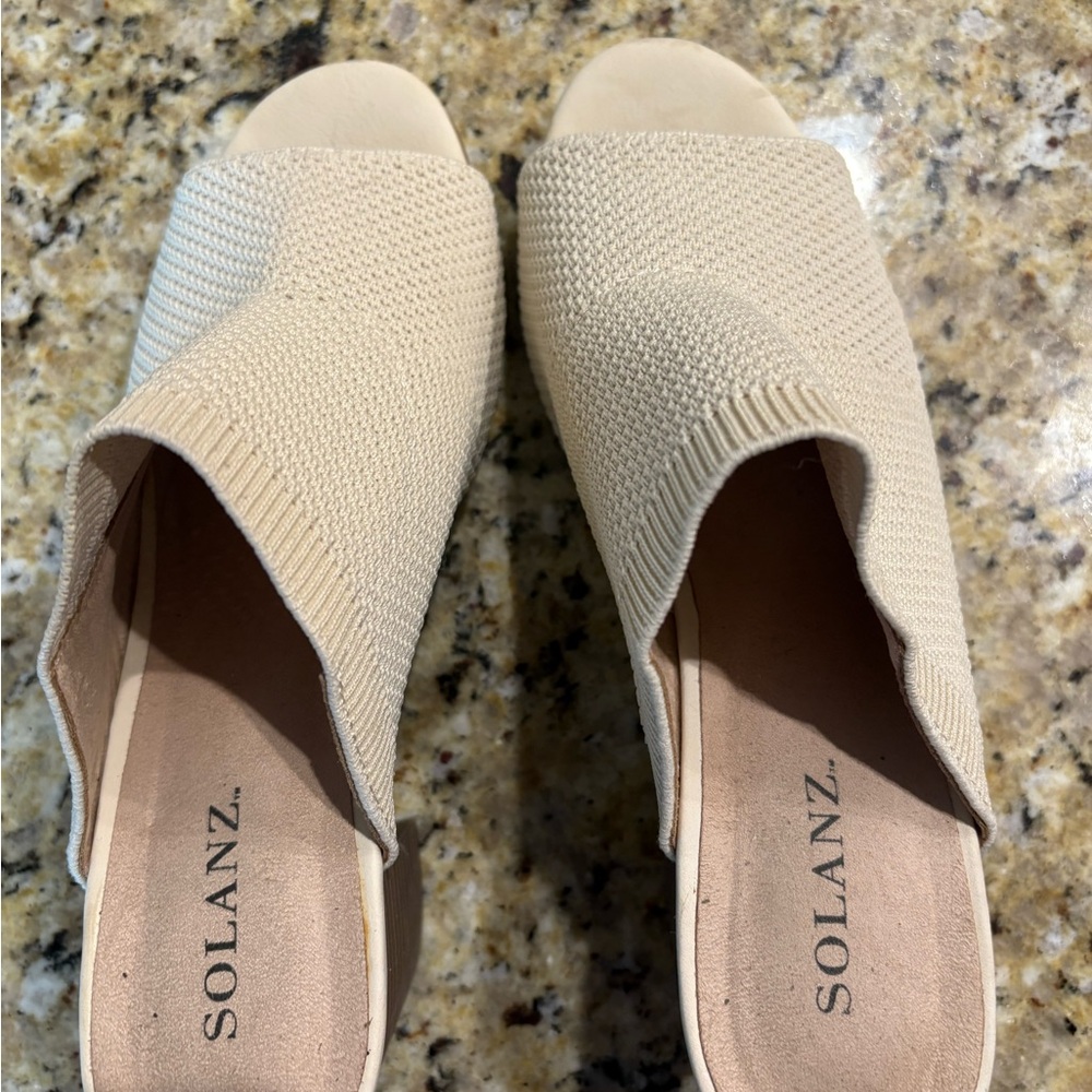 Women's Cream Mules